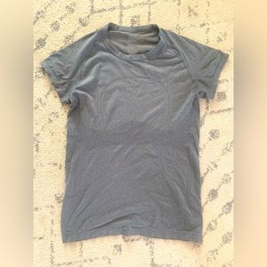 Lululemon Swifty Tee